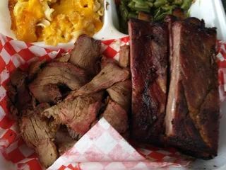 Q-Masters Premium BBQ