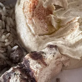 Char-Broiled Chicken Kabob Over Hashwa Specialty Plate