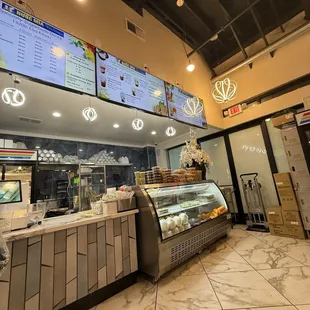 Front / ordering area