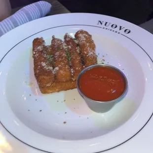 Mozzarella sticks