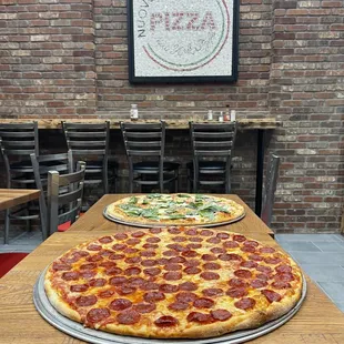 Pepperoni pizza.