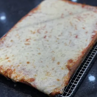 Square cheese pizza..