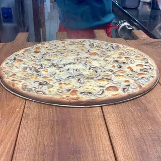 18" Mushroom Pizza