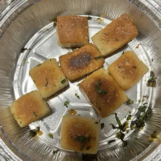 8 Piece Parmesan Bread Bites