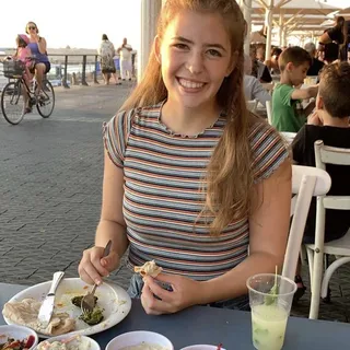 Alexa R.