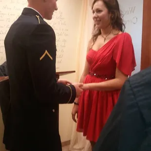 Ashley &amp; Brandon Beautiful Courthouse ceremony