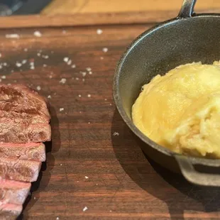 Filet mignon 5oz with Yukon mashed potatoes