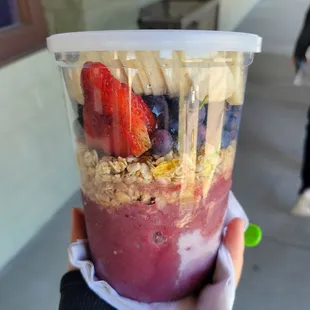 32oz classic acai bowl