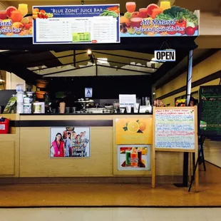 Blue Zone Juice Bar Stand