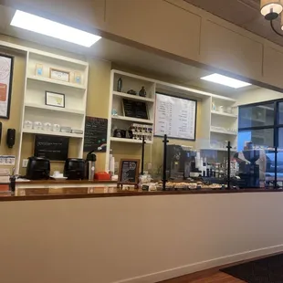 Early in the day, not very busy.  Nice Atmosphere, hot coffee, pastries, peaceful for reading Email