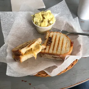 Mouse Trap Sandwich