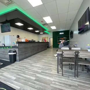 Sitting area and blending station