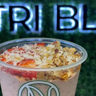 Uncrusta-Bowl w/ Chocolate Protein