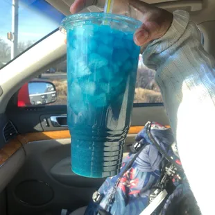 Sour gummy worm mega tea