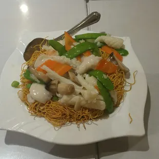 Seafood Pan Fried Noodle