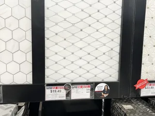 Floor & Decor