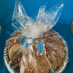 Gift wrapped small party tray