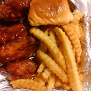 Honey Barbeque Wings, Fries, Bun and a Drink combo.