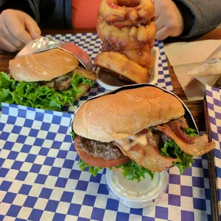 Shelby Blue Burger