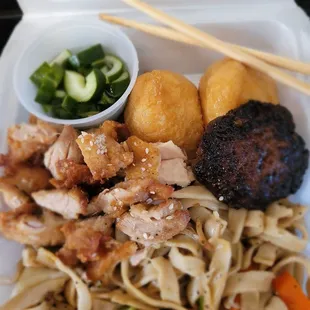 Lunch @Nu&apos;anu Okazuya 4/6/2022. Food Is Ono, except da Mochiko Chicken, didn&apos;t like the fact it was cooked in same Oil as their Fish!