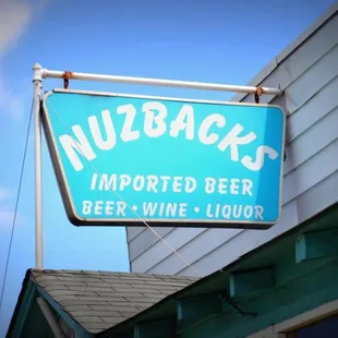 Nuzbacks Bar where nobody knows your name.