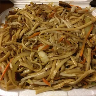 Roasted Pork Lo Mein - smoky deliciousness