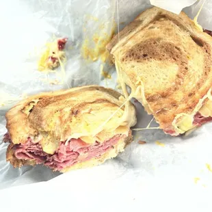 Pastrami sandwich