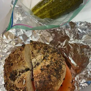 Lox, Cream Cheese, Tomato, Onion, &amp; Capers