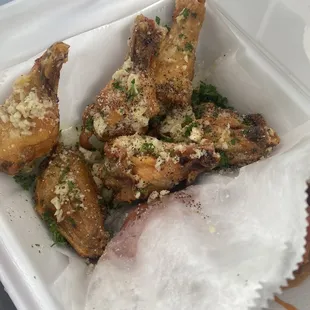 Garlic parm wings