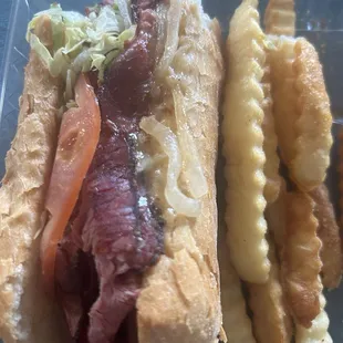 Hot Pastrami Sandwich