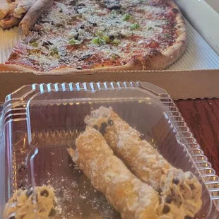 NY Special and 2 Cannolis