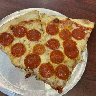 Pepperoni slice