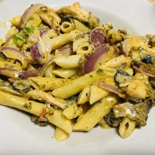 Special 5 chicken penne ala votka salad and drink