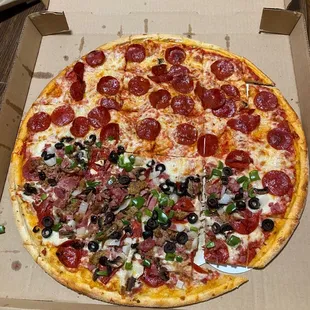 Deluxe Pizza X-Large 18"