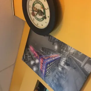 Even the pictures give that NY vibe only a true new yorker will understand