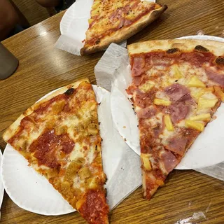 Hawaiian Specialty Pizza