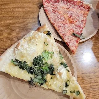 The Vegan Alfredo Pizza