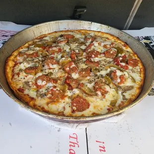 10 Cut Pepperoni and Sausage Pizza