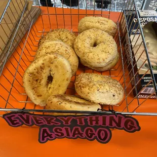 Delicious NY bagels! From the Bronx! Yumm!!