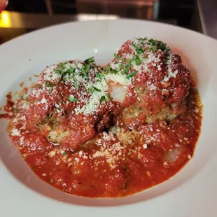 pasta dish, pasta, food