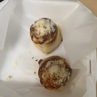 Ordered pizza but got this, no idea what it's is