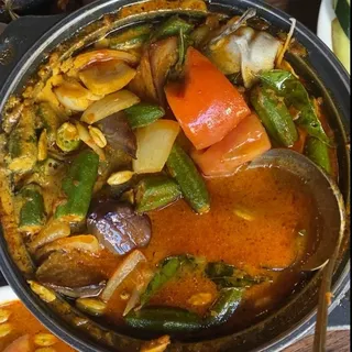 8. Indian Style Curry Fish Head Casserole