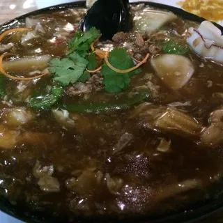 12. Clay Pot Noodles