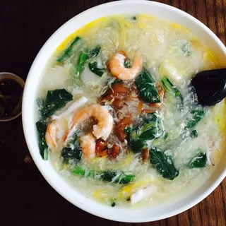 7. Seafood Scrambled Egg Chow Fun