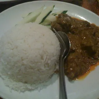 4. Curried Beef with Rice