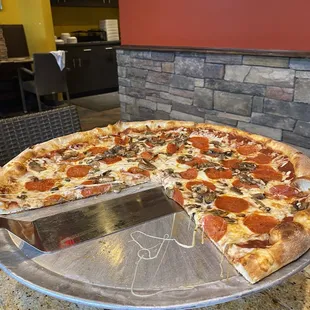 food, pizza