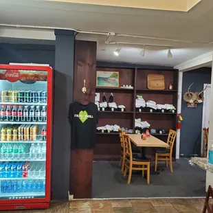 They sell merchandise (t-shirts) here.