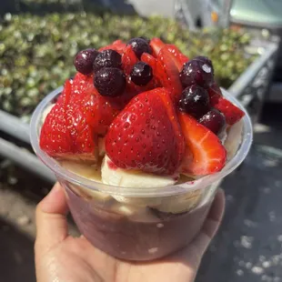 Açai bowl