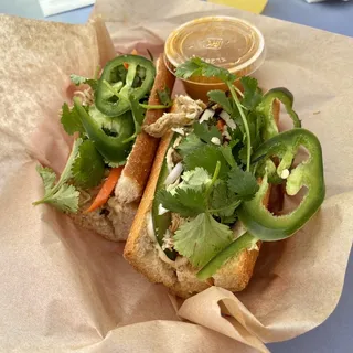 1. O Banh Mi - Thit Nguoi/ Dac Biet