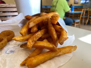 Larry's Dawg House